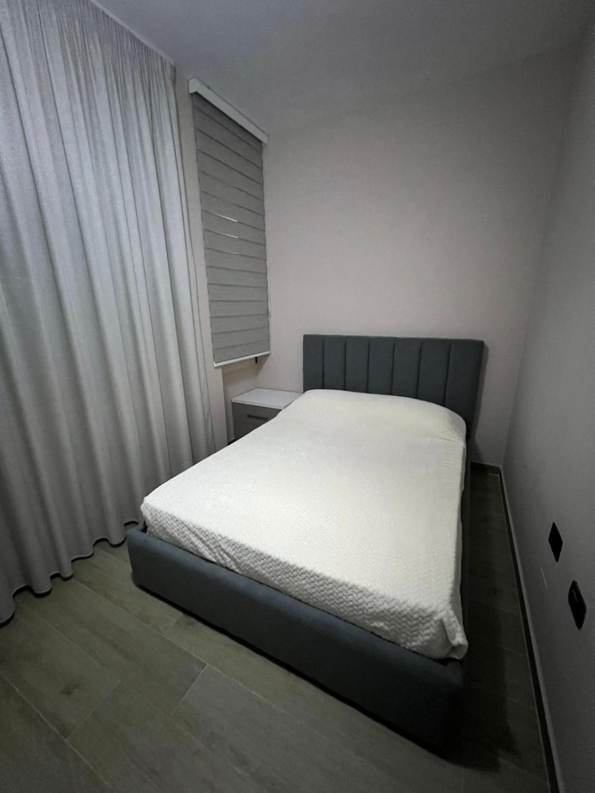 Large Apartment Vlorë エクステリア 写真